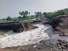 Malshiras News : नीरा उजवा कॅनल फुटला, लाखों लीटर पाणी वाया; आधीच दुष्काळाचे सावट, त्यात प्रशासनाचा गलथान कारभाराची भर