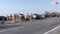 UP News: बुंदेलखंड एक्सप्रेसवे पर कार और ट्रक की जबरदस्त टक्कर, एक ही परिवार के 5 लोगों की मौत