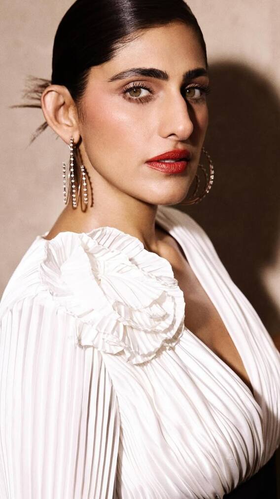 इंटीमेट सीन की शूटिंग से पहले डायरेक्टर ने इस एक्ट्रेस को पिलाई थी शराब