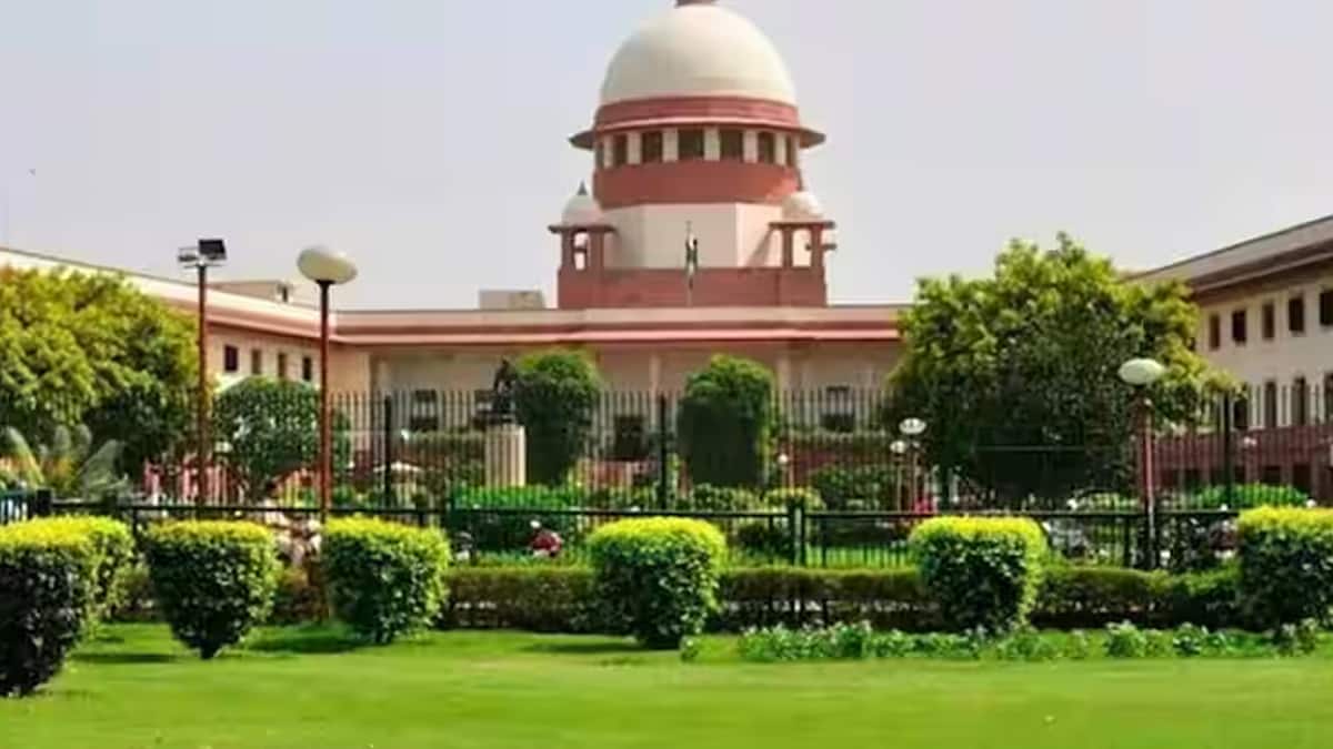 முல்லை பெரியாறு அணையின் மேற்பார்வைக் குழுவின் பரிந்துரைகளை அமல்படுத்த வேண்டும் - உச்ச நீதிமன்றம்