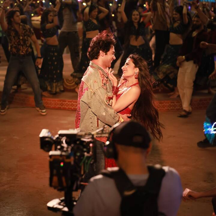 Directed by Karan Sharma and produced by Dinesh Vijan under Maddock Films, the film features music by Tanishk Bagchi, lyrics by Irshad Kamil, and vocals by Tanishk Bagchi and Madhubanti Bagchi.