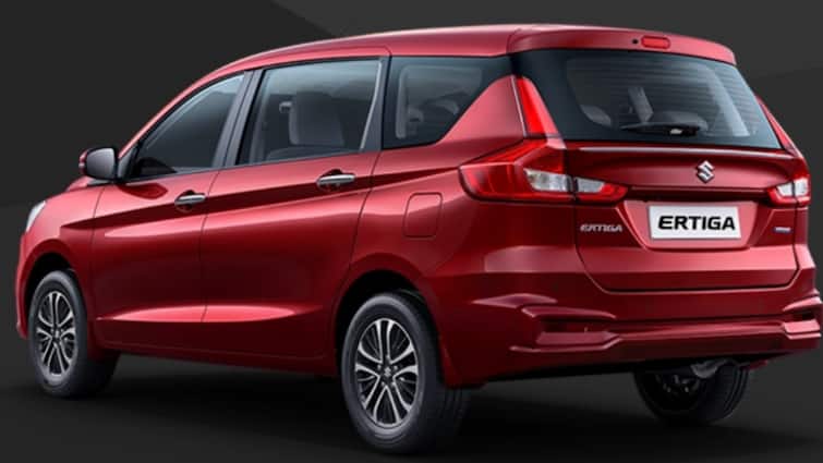 सिर्फ 2 लाख रुपये में आपको मिल जाएगी ये सस्ती 7-सीटर कार? ये रहा EMI का हिसाब Maruti Suzuki Ertiga MPV on Down Payment and EMI 7 Seater Mileage Features Calculation सिर्फ 2 लाख रुपये में आपको मिल जाएगी ये सस्ती 7-सीटर कार? ये रहा EMI का हिसाब