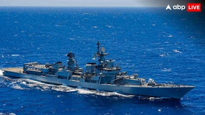 INS Delhi - દિલ્હી-ક્લાસ ડિસ્ટ્રોયર - 6,700 ટનના વિસ્થાપન અને 28 નોટની ગતિ સાથે, આ ડિસ્ટ્રોયર Kh-35 ઉરાન એન્ટી-શિપ મિસાઇલો, Shtil-1 એર ડિફેન્સ મિસાઇલો અને ટોર્પિડો અને RBU-6000 રોકેટ લોન્ચર સહિત ASW ક્ષમતાઓથી સજ્જ છે. આ સબમરીન વિરોધી અને સપાટી યુદ્ધ માટે રચાયેલ છે અને TCG BÜYÜKADA નો સામનો કરી શકે છે.