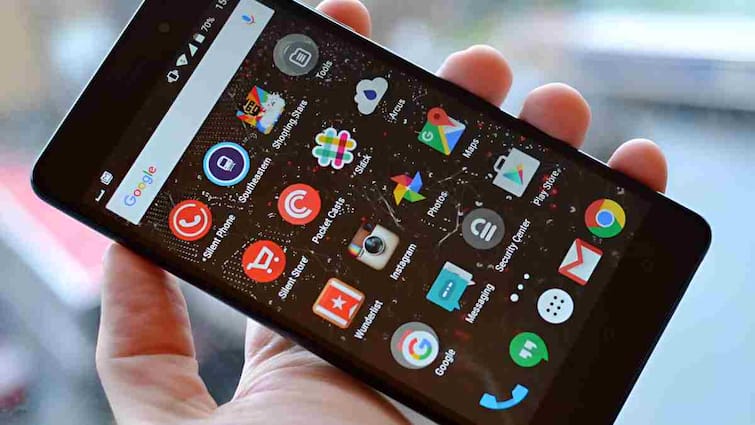 These are the 6 most secure phones in the world which are used by everyone from the military to VVIPs ये हैं दुनिया के 6 सबसे सिक्योर फोन्स जिन्हें सेना से लेकर वीवीआईपी तक करते हैं इस्तेमाल!