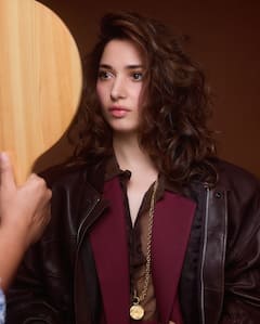 Tamannah Bhatia : तमन्ना भाटियाचा गुलाब स्पेशल ड्रेस; पाहा नवे फोटो!