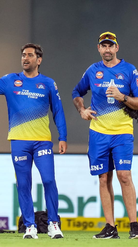 ये रहे IPL 2025 के सबसे अमीर कोच, एमएस धोनी से भी ज्यादा कमाता है CSK का कोच