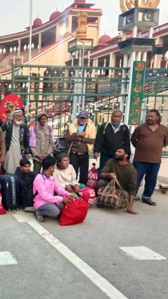 LAC से कितना दूर है लाहौर?