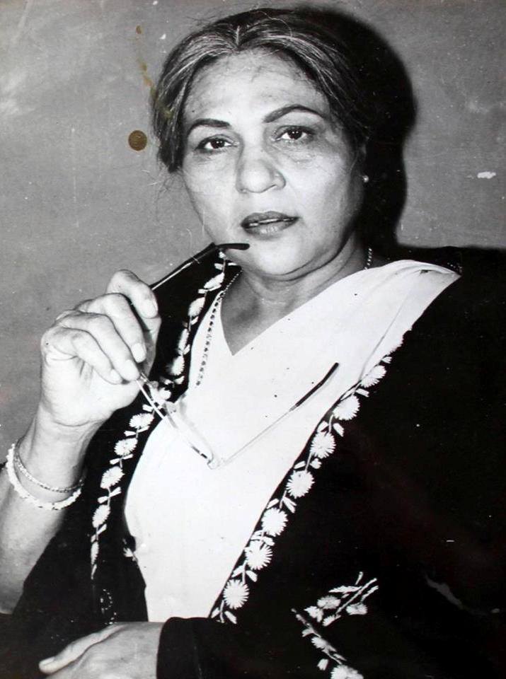Mother's Day Special: नरगिस दत्त से लेकर निरूपा रॉय तक, मां के किरदार में खूब पसंद की गईं ये अभिनेत्रियां