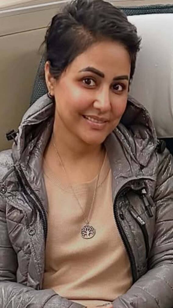 साउथ कोरिया घूमने निकलीं ब्रेस्ट कैंसर फाइटर हिना खान, शेयर की तस्वीर