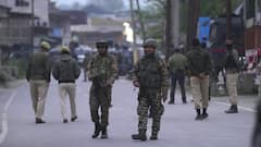 Jammu And Kashmir: বেশ কয়েক ঘণ্টা ধরে লড়াই, কুলগাম থেকে সরতে সরতে শোপিয়ানে, কাশ্মীরে নিহত ৩ লস্কর জঙ্গি