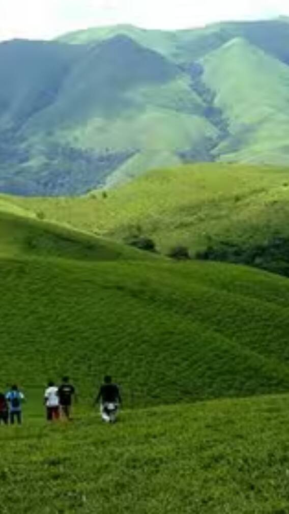 बर्फ, झील और रोमांच का बेस्ट कॉम्बो है ग्रेट लेक्स ट्रेक