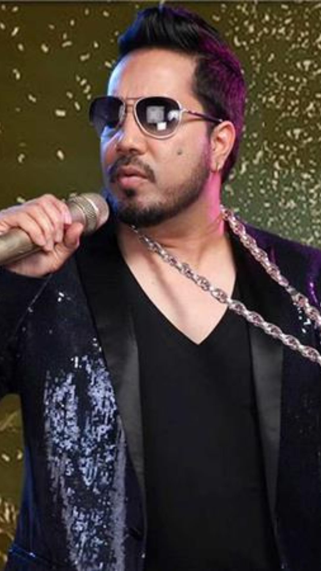 मीका सिंह ने बताया कि जब उन्होंने अपना सिंगिंग करियर शुरू किया था, तब उन्हें बहुत ट्रोल किया जाता था