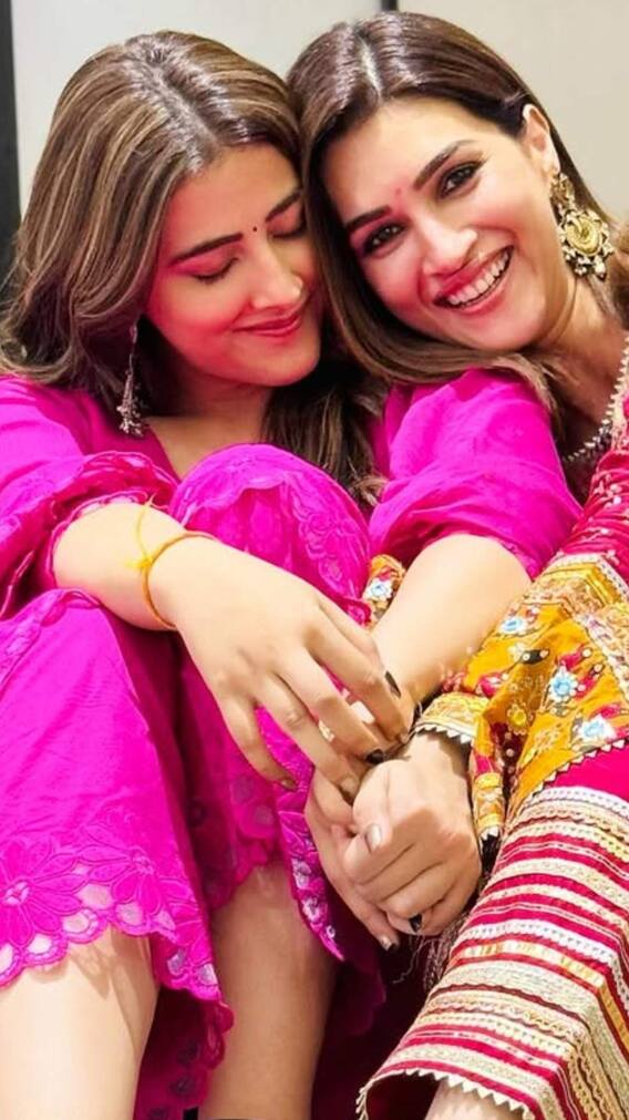 कृति सेनन की बहन को डेट कर रहा ये सिंगर, दिन रात फोन पर करते हैं बात