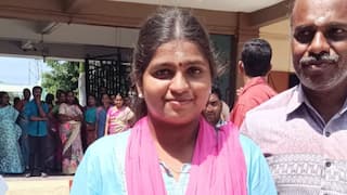 TN 12th Result 2025 Topper: ஜஸ்ட் மிஸ்..! 5 சதங்களை விளாசி, +2 பொதுத்தேர்வில் மாநில அளவில் முதலிடம் - யார் இந்த ஓவியாஞ்சலி?