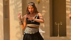 Himanshi Khurana Turns Desert Diva In Her Dazzling Belly-Dance-Inspired Look, See Photos