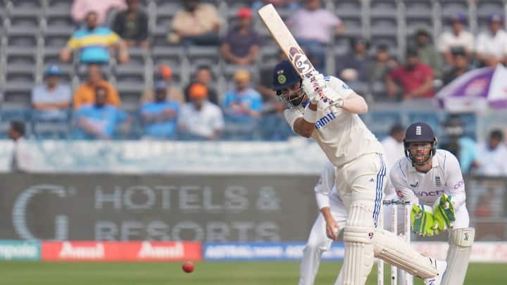 केएल राहुल: उन्होंने टीम इंडिया के लिए एक सलामी बल्लेबाज के रूप में अपना अधिकांश परीक्षण करियर बिताया है। हालांकि, रोहित शर्मा की अनुपस्थिति में सीमा-गावस्कर ट्रॉफी के दौरान राहुल को वापस खोलने के लिए धकेल दिया गया था। राहुल ने श्रृंखला में 276 रन बनाए, भारत के शीर्ष कलाकारों में से एक के रूप में उभर कर। (छवि स्रोत: @BCCI/x)