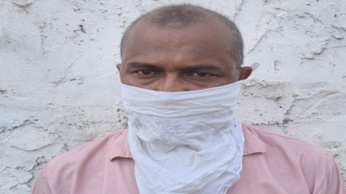 दिल्ली में नकली किताबों का बड़ा रैकेट बेनकाब, लाखों की फर्जी किताबें बरामद, मास्टरमाइंड गिरफ्तार