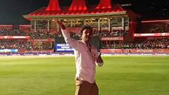 ऐसा क्या हुआ था कि IPL चेयरमैन को खुद ग्राउंड में उतरकर दर्शकों से घर चले जाने को कहना पड़ा, वीडियो वायरल