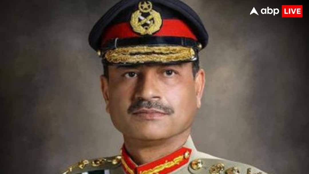 ऑपरेशन सिंदूर से खौफ में 'मौलाना' आसिम मुनीर, पाक सेना से बोले- अल्लाह के रास्ते पर कुर्बानियां होती हैं pakistan army chief asim munir devastated after operation sindoor of india addressing pak army Video Viral ऑपरेशन सिंदूर से खौफ में 'मौलाना' आसिम मुनीर, पाक सेना से बोले- अल्लाह के रास्ते पर कुर्बानियां होती हैं