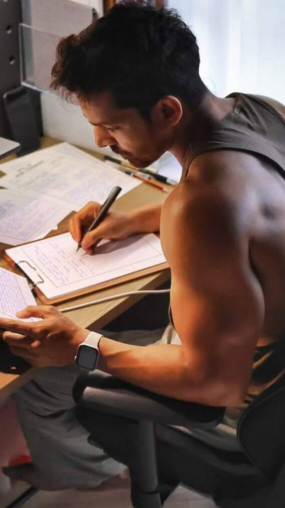 शूटिंग के बीच 41 साल का ये एक्टर एग्जाम की भी कर रहा है तैयारी