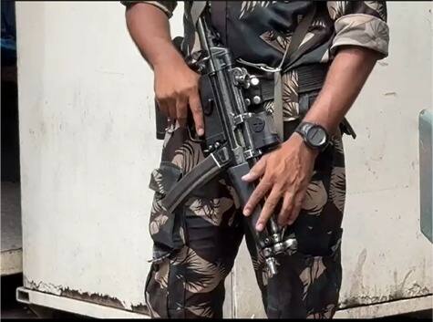 प्रत्येक येणाऱ्या-जाणाऱ्यावर व्यक्तींवर तसेच गाड्यांवर बारकाईने नजर ठेवण्यात येत आहे.