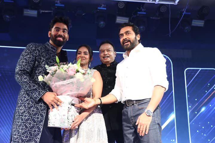 A video clip from the celebration captured Suriya enjoying the performances, while later photos showed him warmly congratulating the couple. He also posed with Ishari Ganesh and gifted the duo a beautiful floral bouquet.