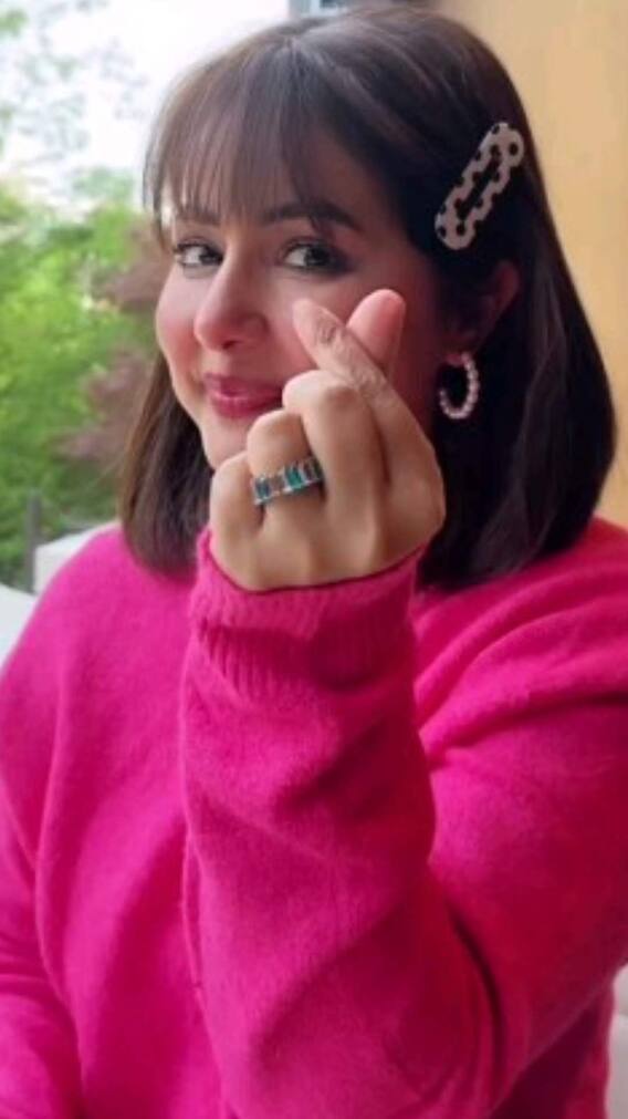 कैंसर फाइटर हिना खान ने शेयर की साउथ कोरिया ट्रिप की झलकियां