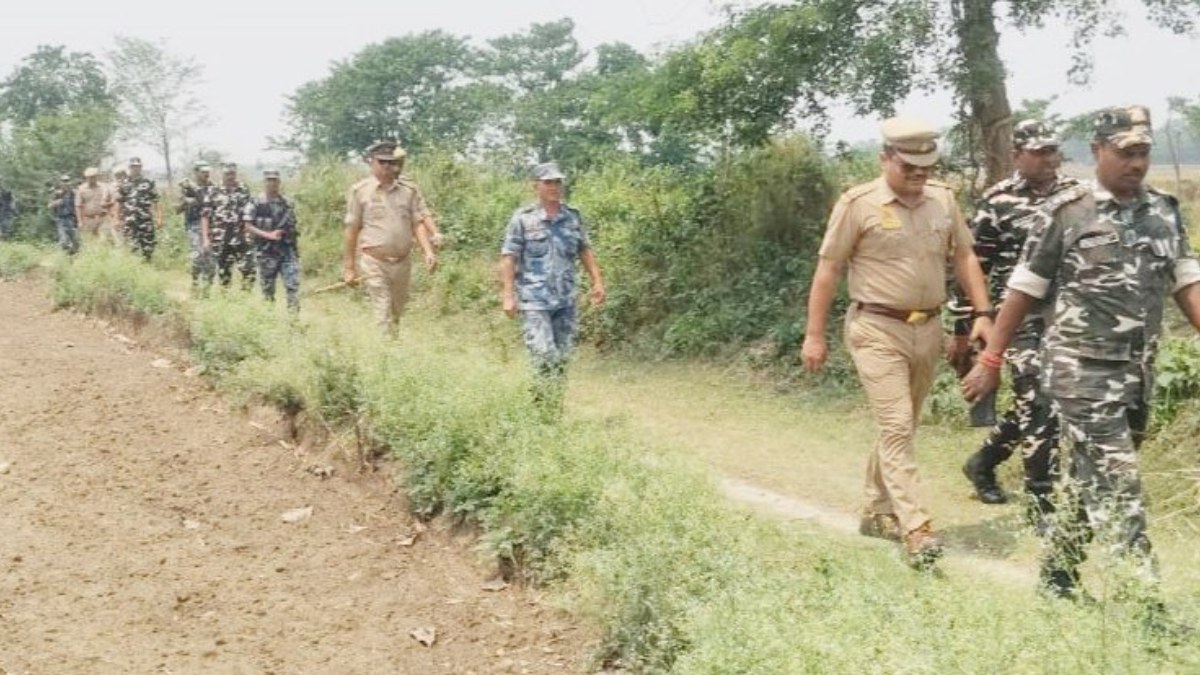 भारत-पाक तनाव के बीच यूपी में नेपाल सीमा पर हाई अलर्ट, चप्पे-चप्पे पर सुरक्षा बल तैनात, DGP ने दिए सख्त निर्देश