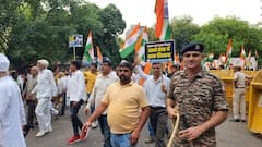 In Pics: भारतीय सेना के हौसले को सलाम, दिल्ली कांग्रेस ने निकाली जय हिंद यात्रा