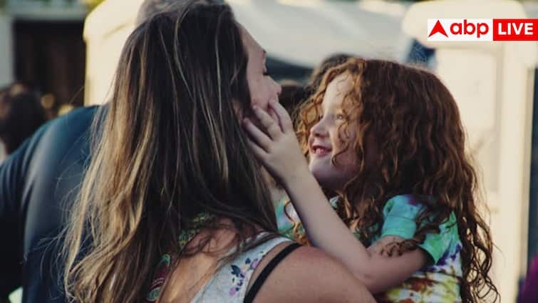 mothers day 2025 When attempt to stop celebrating Mother Day know what is its connection with the one who started it जब हुई मदर्स डे मनाना बंद करने की कोशिश, जानें इसे शुरू करने वाली से इसका क्या कनेक्शन?