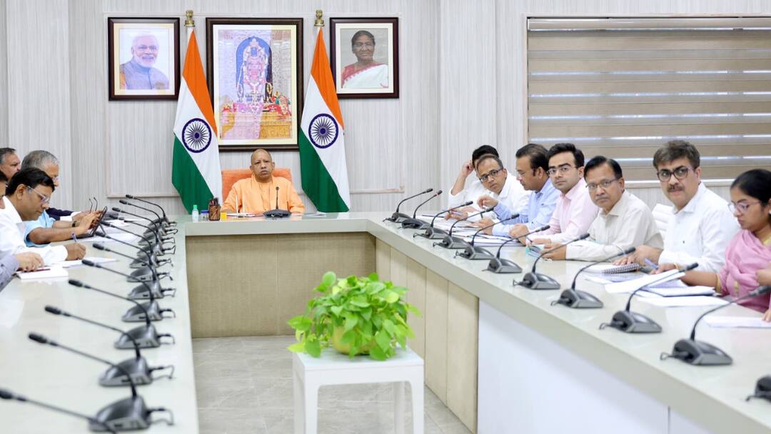 बीज उत्पादन में आत्मनिर्भर बनेगा यूपी, सीएम योगी ने दी प्रदेश में 5 'सीड पार्क' बनाने की मंजूरी CM Yogi Adityanath approved 5 seed park establishment in up बीज उत्पादन में आत्मनिर्भर बनेगा यूपी, सीएम योगी ने दी प्रदेश में 5 'सीड पार्क' बनाने की मंजूरी