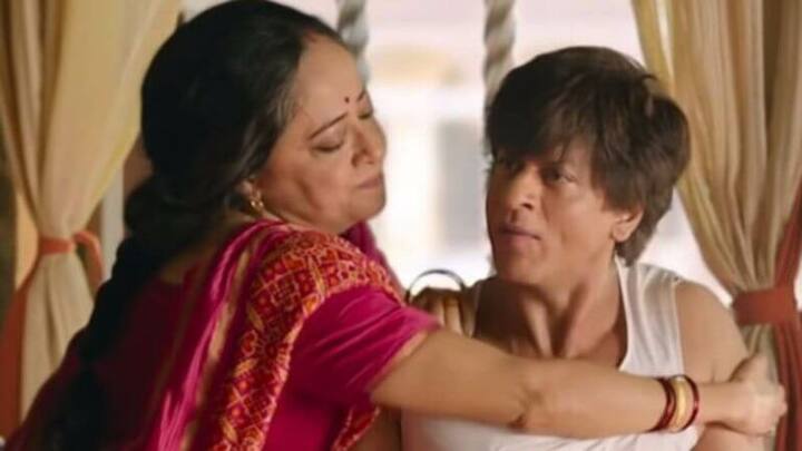 Sheeba Chadha played the role of Shah Rukh Khan's mother in Zero. Sheeba was 46 then and Shah Rukh Khan was 52 years old.