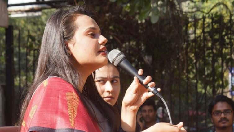 भारत-पाक तनाव के बीच बाड़मेर DM टीना डाबी की बड़ी अपील, 'रेड अलर्ट है, किसी को...'
