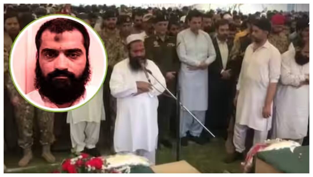 Operation Sindoor:ఆపరేషన్ సిందూర్ దాడుల్లో మసూద్ అజార్ బావమరిది సహా లష్కర్-ఎ-తోయిబా, జెఇఎం కమాండర్లు హతం Masood Azhar Brother-In-Law and Top LeT JeM Commanders Killed In Operation Sindoor Strikes On May 7 Operation Sindoor:ఆపరేషన్ సిందూర్ దాడుల్లో మసూద్ అజార్ బావమరిది సహా లష్కర్-ఎ-తోయిబా, జెఇఎం కమాండర్లు హతం