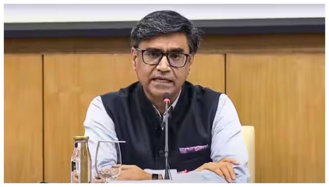 india pakistan ceasefire violation foreign secretary vikram misri says Pak Is Responsible for Ceasefire Violation Extremely Condemnable Demands Swift Action India Pakistan Ceasefire Violation: పాకిస్థాన్‌ కాల్పుల విరమణ ఉల్లంఘనపై భారత్ ఆగ్రహం- ఆర్మీకి పూర్తి స్వేచ్చ ఇచ్చినట్టు ప్రకటన  