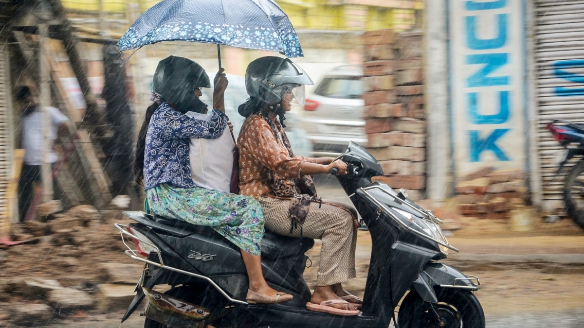 Bihar Weather: बिहार में आंधी-तूफान के साथ बारिश का अलर्ट, जानिए सभी जिलों के मौसम का हाल
