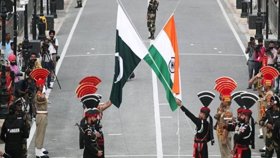 India pakistan tension Which States of India Share Boundaries With Pakistan know here India pakistan Tension: இந்தியா - பாகிஸ்தான் எல்லை எங்கெல்லாம் அமைந்துள்ளது? இத்தனை ஆயிரம் கி.மீட்டரா?