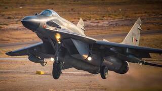 India Pakistan War: भारताच्या क्षेपणास्त्रांनी पाकिस्तानचे 4 हवाई तळ उद्ध्वस्त केले, फायटर जेटसची धावपट्टी बेचिराख