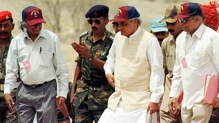 তবে গোড়া থেকেই পরমাণু শক্তি নিয়ে সাবধানী ভারত। এব্যাপারে ‘No First Policy’ নীতি মেনে চলা হয়। অর্থাৎ নিজে থেকে প্রথমে কারও উপর পরমাণু শক্তি প্রয়োগ করবে না ভারত। যদিও এই নীতি সংশোধন করার পক্ষে ২০১৬ সালে সওয়াল করেন ভারতের তদানীন্তন প্রতিরক্ষামন্ত্রী মনোহর পর্রীকর। ২০১৯ সালে রাজনাথ সিংহ জানান, পরিস্থিতি বুঝে অবস্থান পাল্টানো যেতে পারে।