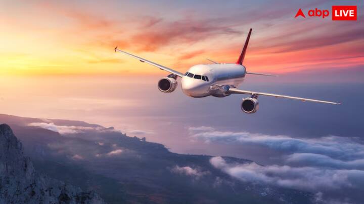 ऑपरेशन सिंदूर के तहत भारतीय वायुसेना ने 7 मई, 2025 को सुबह 1:05 से 1:30 बजे के बीच नौ स्थानों पर सटीक हवाई हमले किए. इन हमलों में जैश-ए-मोहम्मद और लश्कर-ए-तैयबा जैसे आतंकवादी संगठनों के ठिकानों को निशाना बनाया गया, जो भारत में आतंकी गतिविधियों में लिप्त रहे हैं.