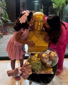 Dil Raju Daughter Hanshitha Reddy: ఏకంగా ఇంట్లో విగ్రహం పెట్టేసింది... 'దిల్' రాజు కూతురికి అమ్మంటే ఎంత ప్రేమో చూశారా?