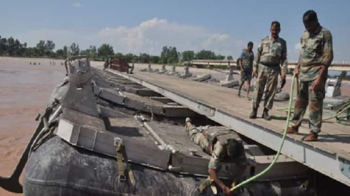 The Corps of Engineers Regiment is divided into three parts. The first part is Madras Sappers, the second Bengal Sappers and the third is Bombay Sappers. These three give engineers support to the army during the war.