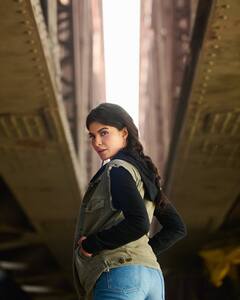 आलीशान घर और महंगी गाड़ियां ही नहीं एक प्राइवेट आईलैंड की भी मालकिन हैं ये एक्ट्रेस, पहचाना ?