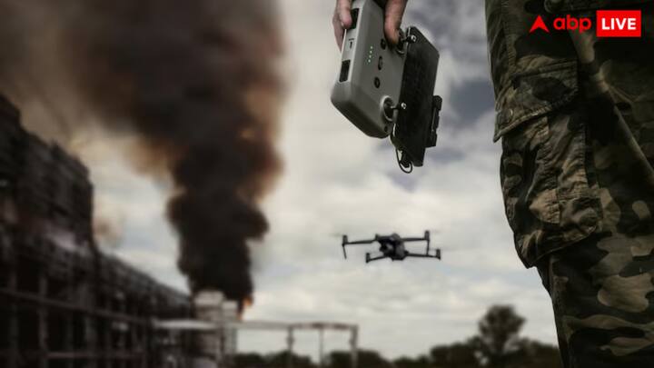 इसके अलावा भारत सरकार की DRDO (Defence Research and Development Organisation) भी ऐसे टैलेंटेड युवाओं को ट्रेनिंग देती है.