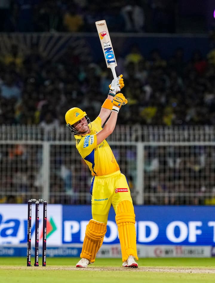 Chennai super kings has advised foreign players to return within week ipl 2025 may resume soon india pakistan news 23 चेन्नई को इस सीजन में अब सिर्फ दो मैच खेलने हैं. उनका एक मैच राजस्थान रॉयल्स के खिलाफ चेन्नई में होना था. वहीं दूसरा मैच गुजरात टाइटंस से अहमदाबाद में. हालांकि अब बीसीसीआई फैसला लेगी की मैच का शेड्यूल क्या होगा और मैच किस मैदान में खेला जाएगा.