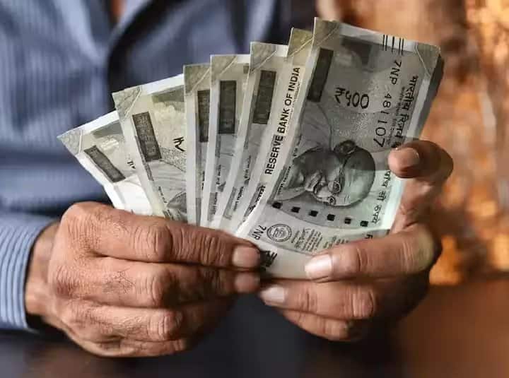 एम्फी के आंकड़ों से स्पष्ट है कि आज का भारतीय निवेशक सोशल मीडिया या अफवाहों के शोर में नहीं फंस रहा है। वे दीर्घकालिक दृष्टिकोण के साथ बुनियादी बातों पर ध्यान केंद्रित कर रहे हैं। यह बदली हुई मानसिकता भारतीय बाजार के लिए एक सकारात्मक संकेत है।