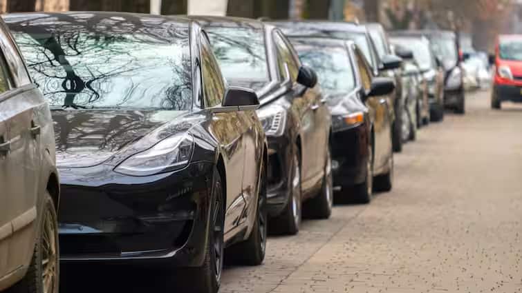 On this Mother s Day gift a new car to your mother know which car is best in terms of safety mileage and budget इस Mother's Day पर मां को दें एक नई कार का तोहफा, जानिए कौन-सी कार है सेफ्टी, माइलेज और बजट में बेस्ट