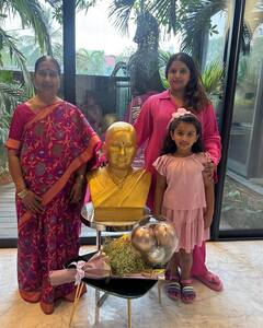 Dil Raju Daughter Hanshitha Reddy: ఏకంగా ఇంట్లో విగ్రహం పెట్టేసింది... 'దిల్' రాజు కూతురికి అమ్మంటే ఎంత ప్రేమో చూశారా?