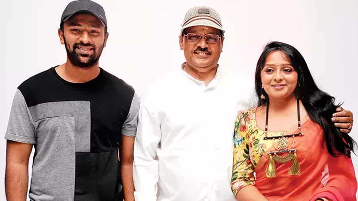 பாக்யராஜ் மகள் யாரை காதலித்தார் தெரியுமா? சீக்ரெட்டை வெளியிட்ட பிரபலம்!