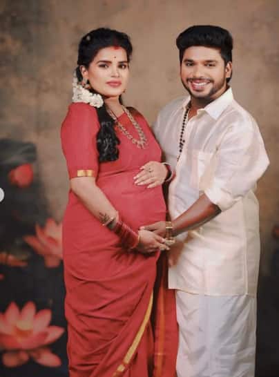 தாயே மகளாக பிறந்த சந்தோஷத்தில் துள்ளி குதிக்கும் நாஞ்சில் விஜயன்! குவியும் வாழ்த்து!